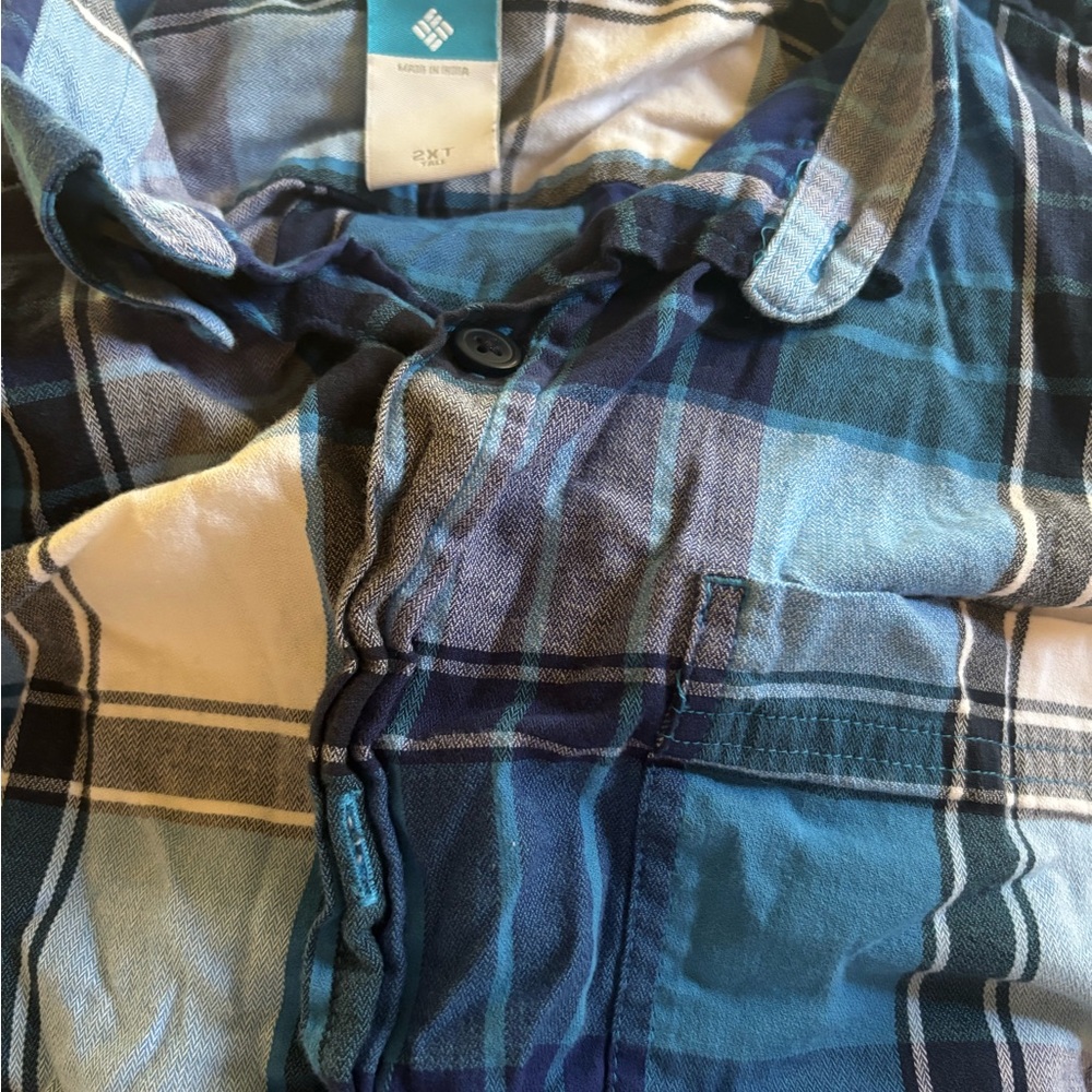 Columbia Blue Plaid Button-Up Shirt